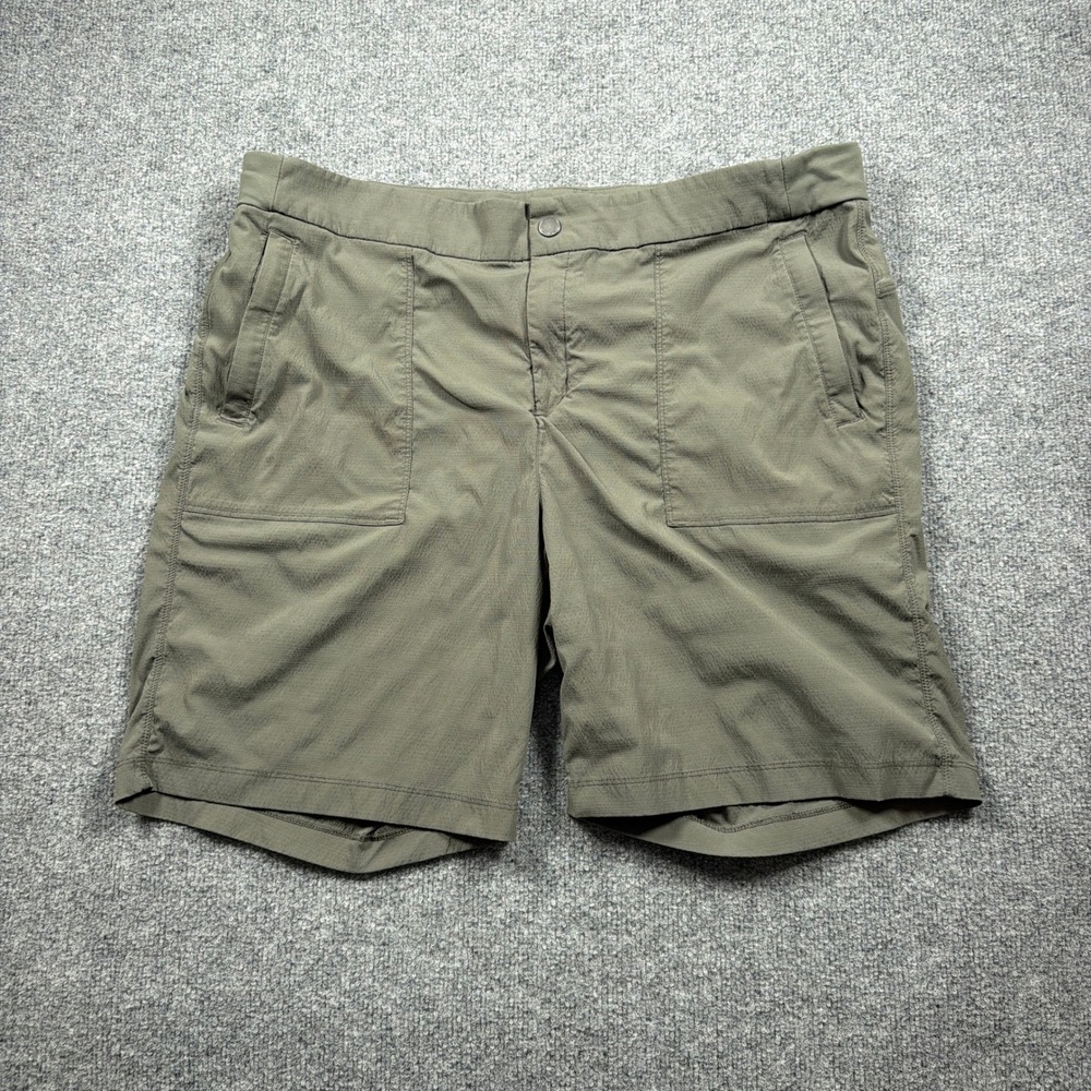 Athleta‎ Trekkie Bermuda 2.0 Shorts Womens 20 Olive Green Hiking Utility Ripstop